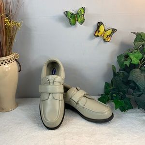 DR. SCHOLL’S SLIP ON MEN’S SHOES